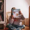 Okładka książki "Słomka kotek, który nauczył się złościć" Katarzyny Ogonowskiej.